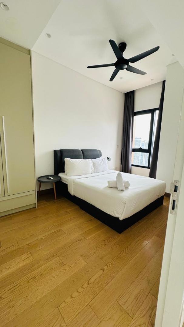 Lucentia Residents At Bbcc Lalaport Bukit Bintang Apartment Kuala Lumpur Exterior photo